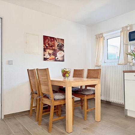 Marie'S Friesen Appartements Schillig Bagian luar foto